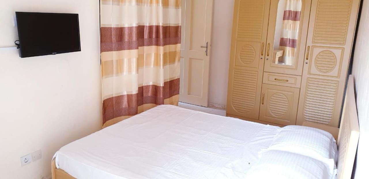 Etablissement Dior Silla Διαμέρισμα Ντακάρ Εξωτερικό φωτογραφία